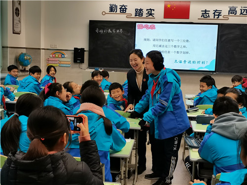 奇趣學(xué)科，精彩課堂——小升初銜接活動(dòng)課